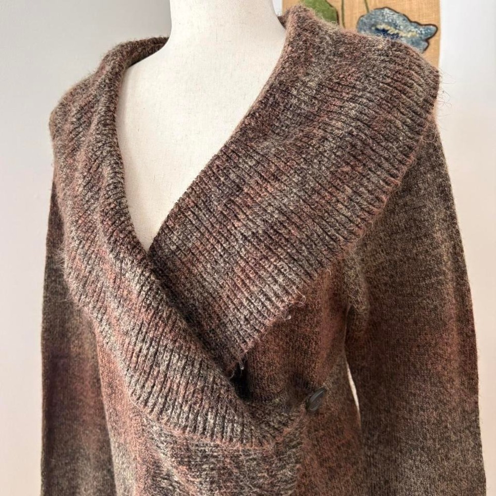 Whimsy Ombre Striped Ruffle Cardigan - Picture 2 of 4